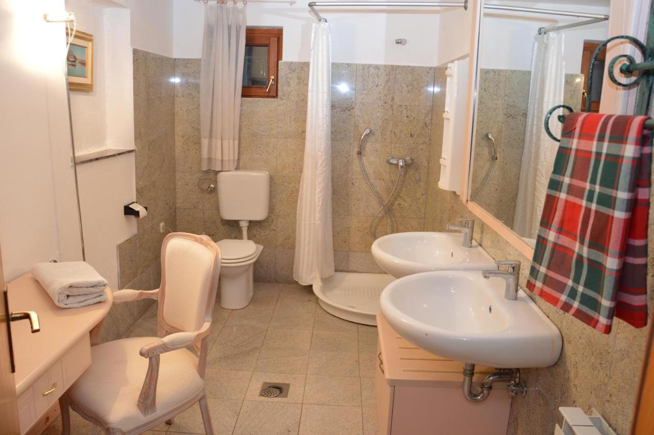 Nova Vas  Apartments Agata מראה חיצוני תמונה
