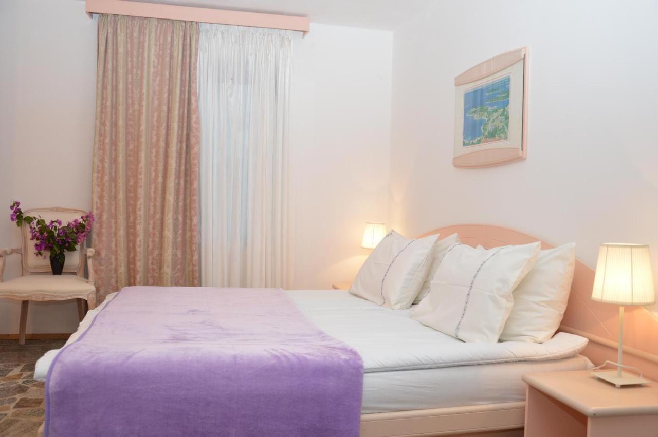 Nova Vas  Apartments Agata מראה חיצוני תמונה